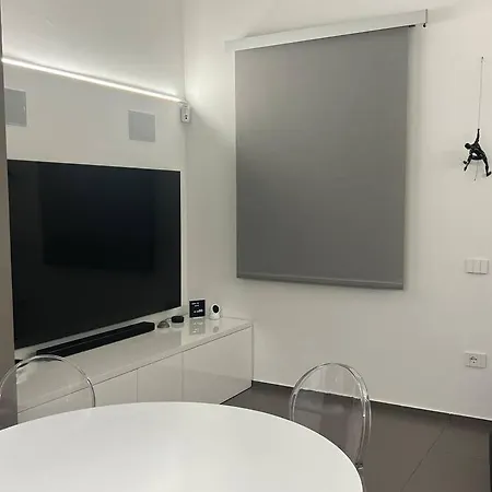 Apartment Locazione Turistica 017067-lni-00085 Desenzano del Garda